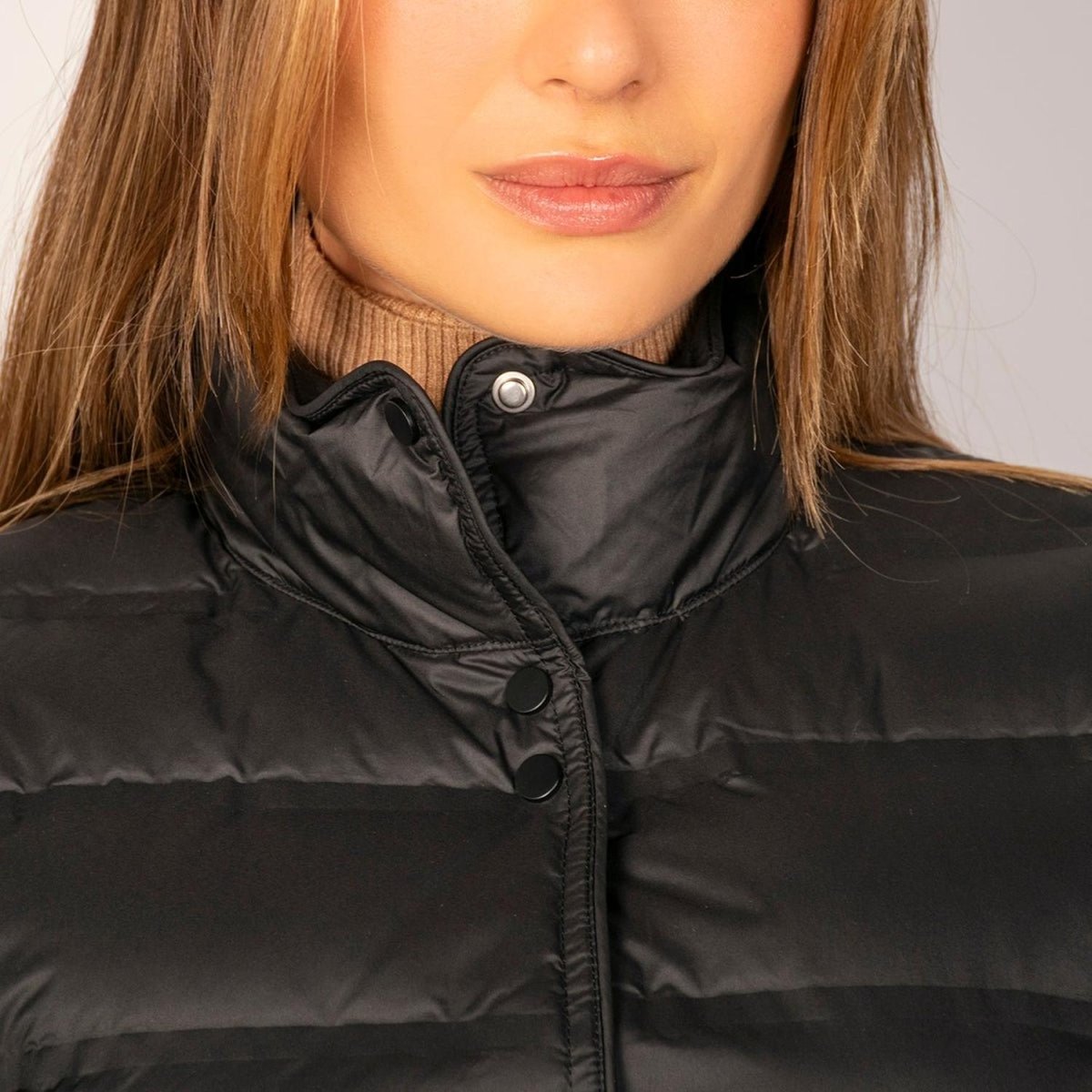 Chaleco Para Mujer Capitonado De Pluma Y Cuello Alto - Greenlander