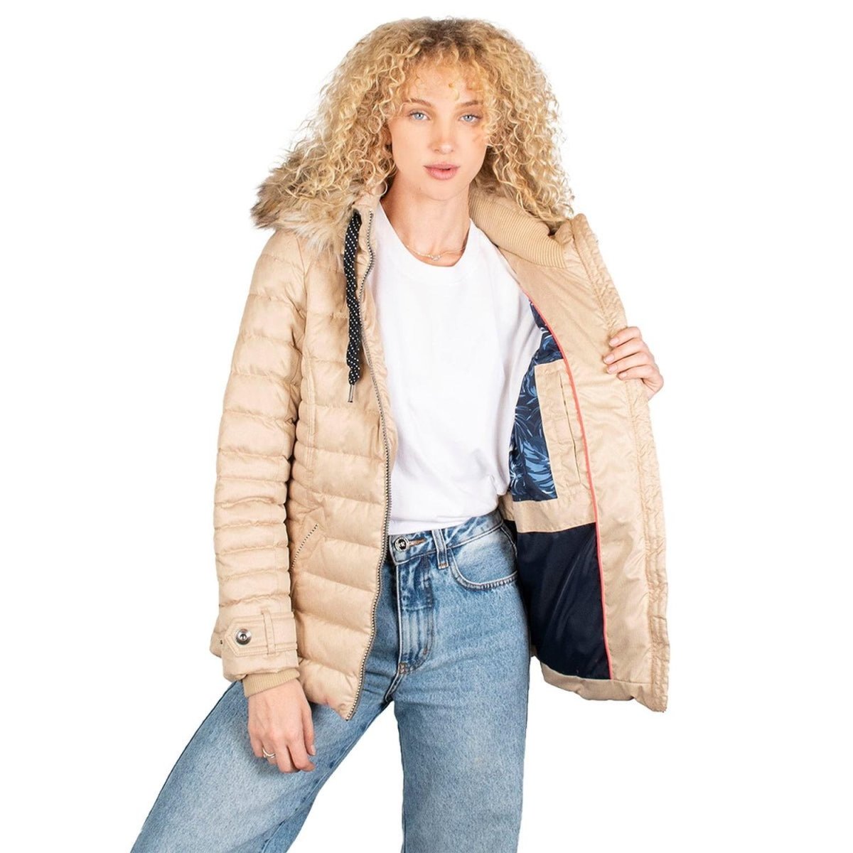 Chamarra Con Gorro Desmontable Mujer Premium - Greenlander