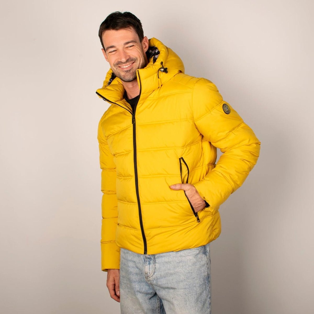 Chamarra Para Hombre Capitonada Con Gorro Greenlander - Greenlander