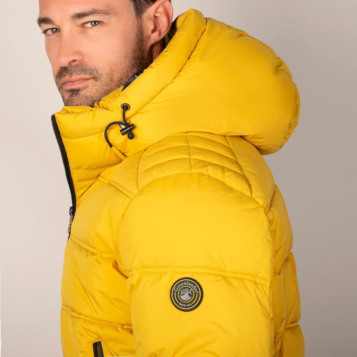 Chamarra Para Hombre Capitonada Con Gorro Greenlander - Greenlander