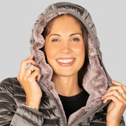 Chamarra Para Mujer Capitonada Con Gorro - Greenlander