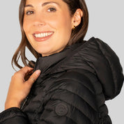 Chamarra Para Mujer Capitonada Con Gorro - Greenlander