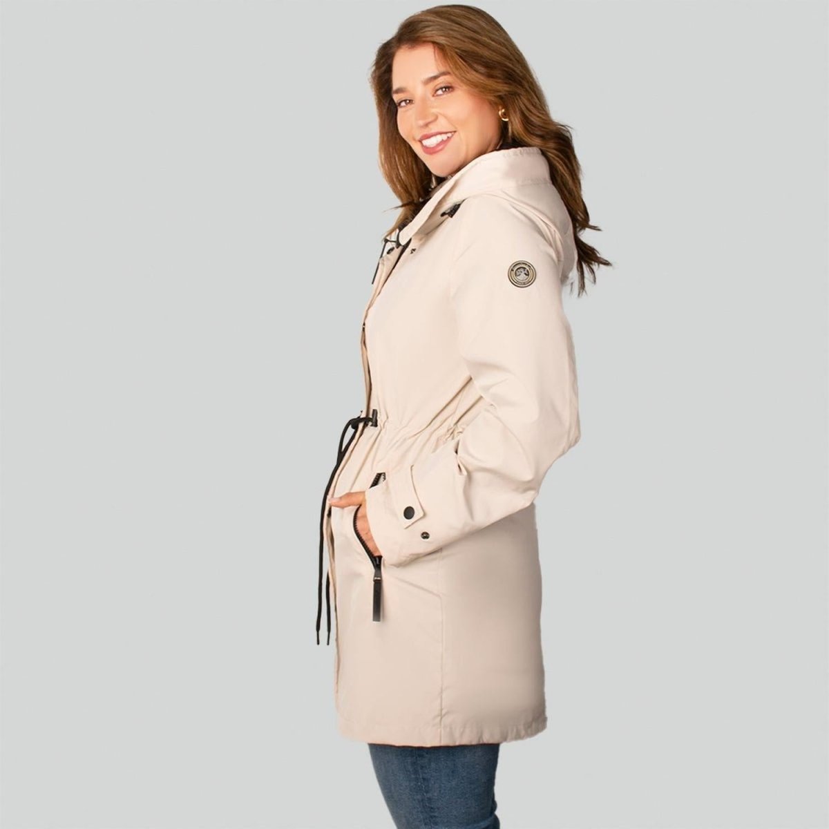 Chamarra Rompevientos Mujer con Gorro fijo Greenlander - Greenlander