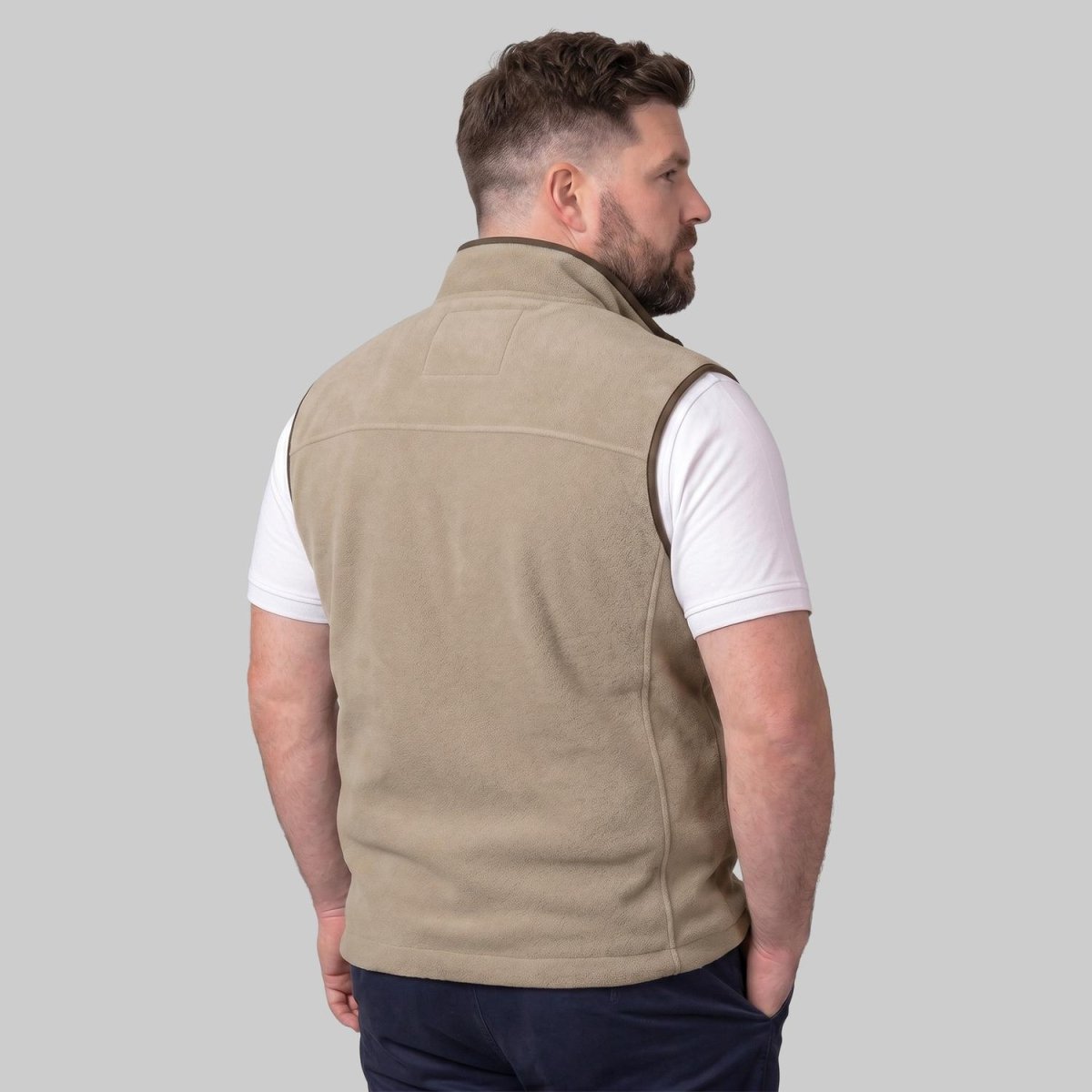 Chaleco fleece plus size para hombre con bolsas al costado y forro de fur Greenlander - Greenlander