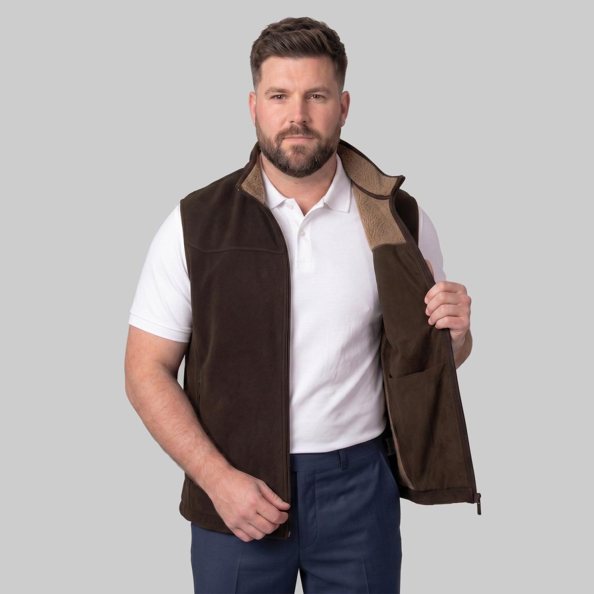 Chaleco fleece plus size para hombre con bolsas al costado y forro de fur Greenlander - Greenlander