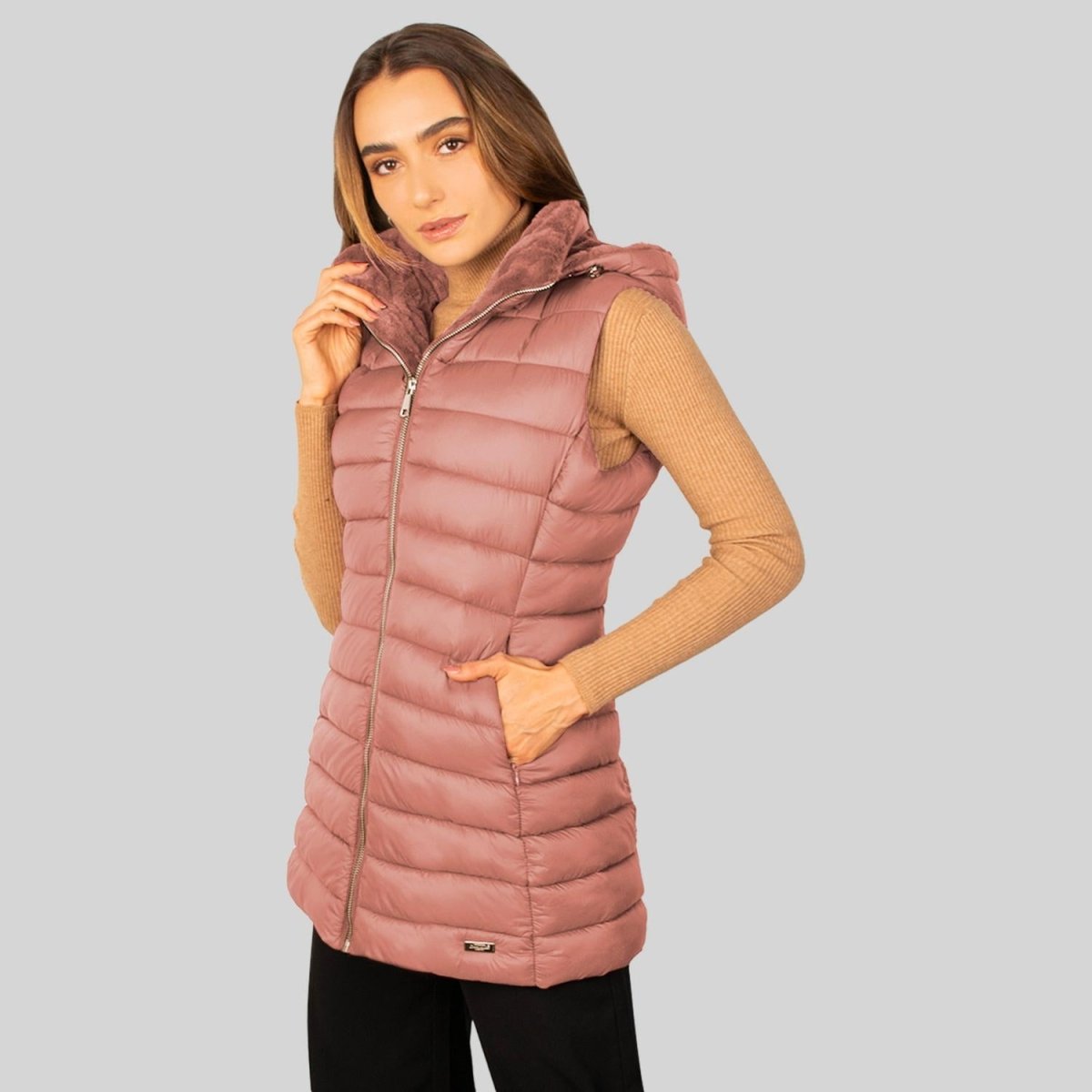 Chaleco largo capitonado para mujer con capucha desmontable Greenlander - Greenlander