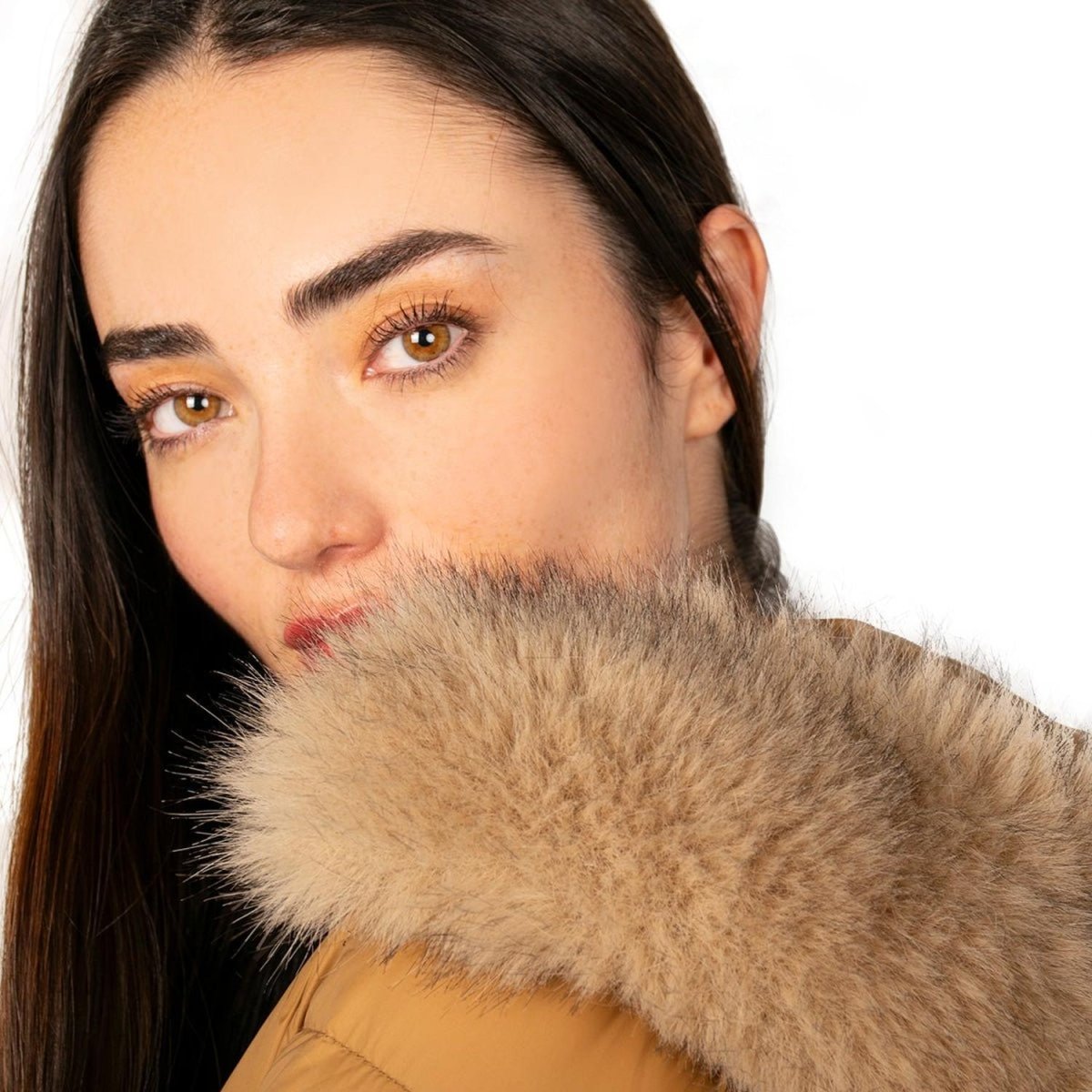 Chamarra Capitonada De Pluma Con Cuello Fur Mujer - Greenlander