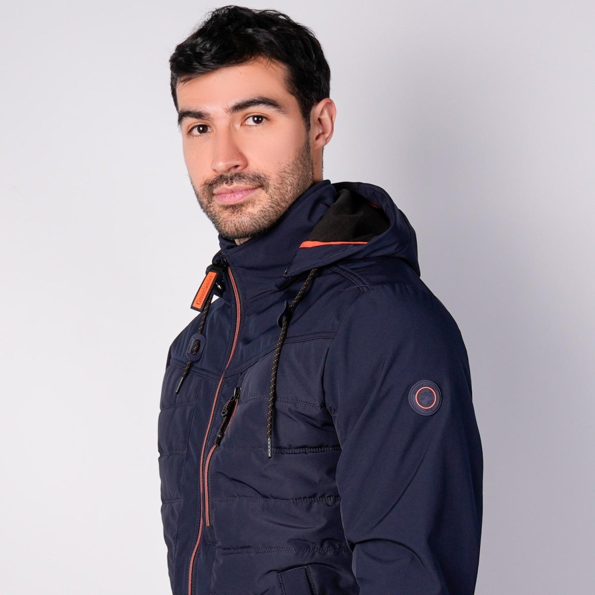 Chamarra capitonada para hombre con gorro desmontable Greenlander - Greenlander