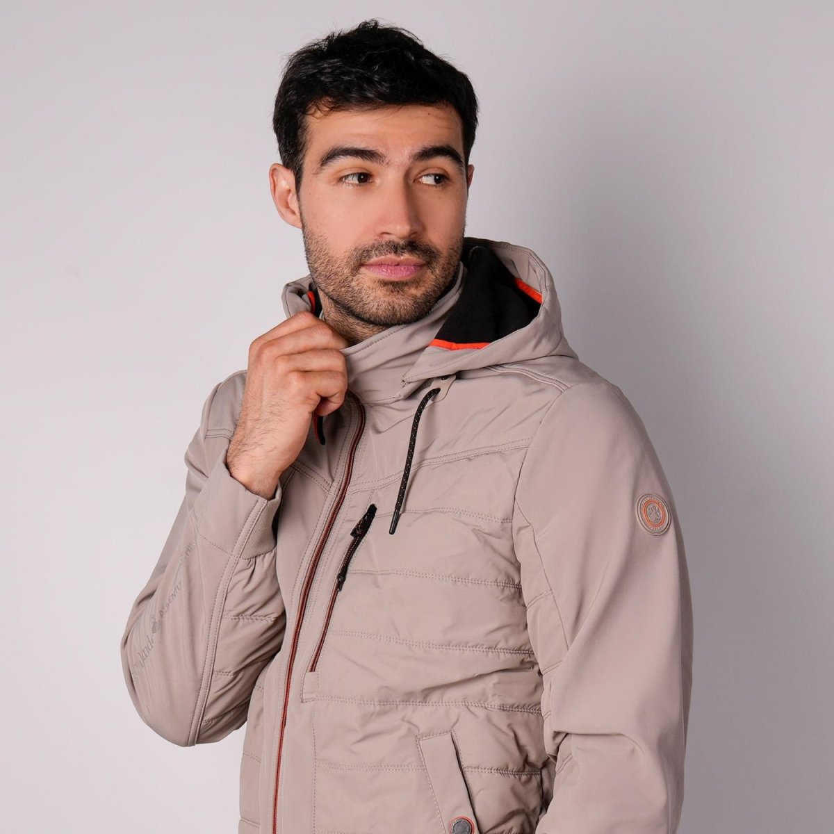 Chamarra capitonada para hombre con gorro desmontable Greenlander - Greenlander