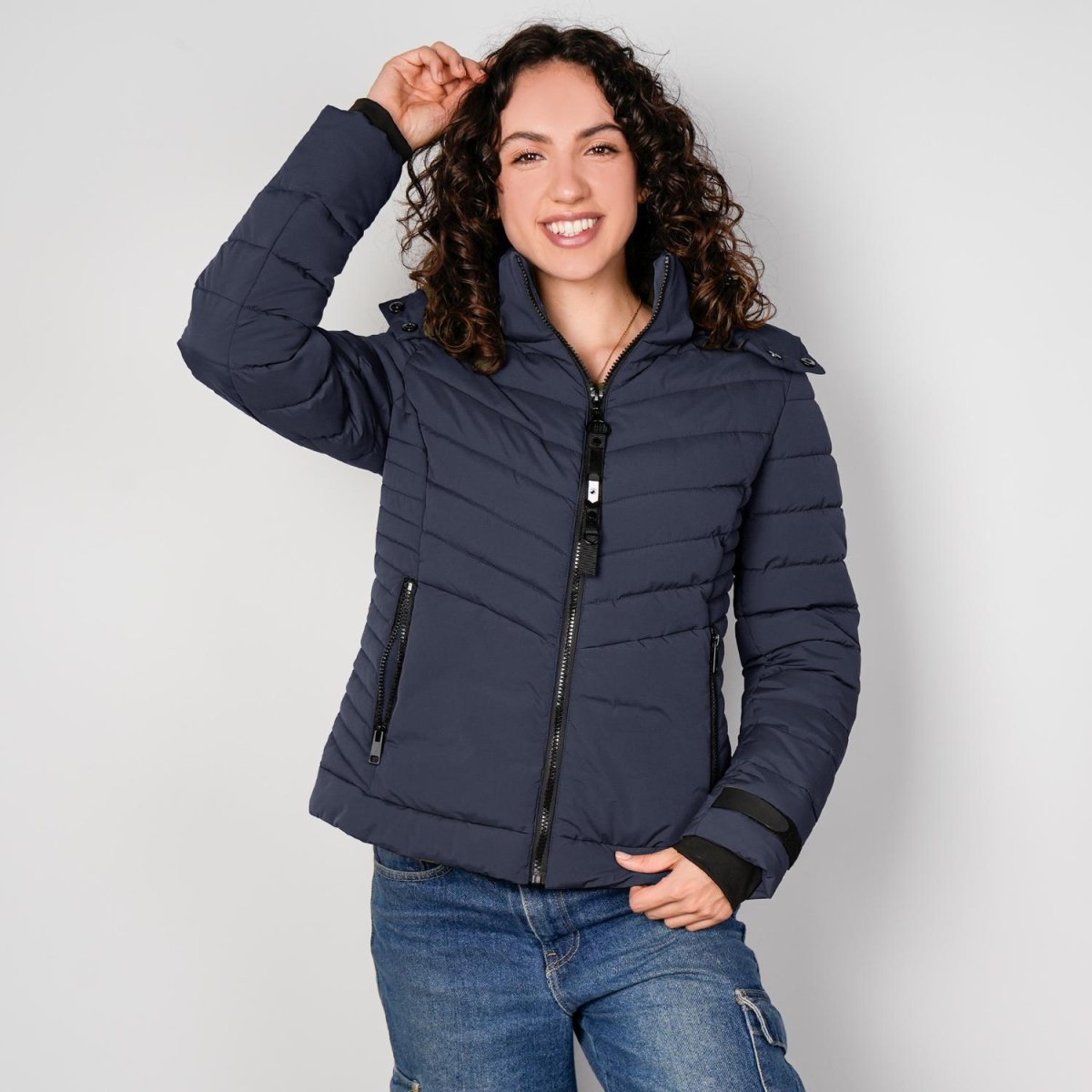 Chamarra capitonada para mujer con capucha desmontable Greenlander - Greenlander