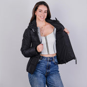 Chamarra capitonada para mujer con capucha desmontable Greenlander - Greenlander