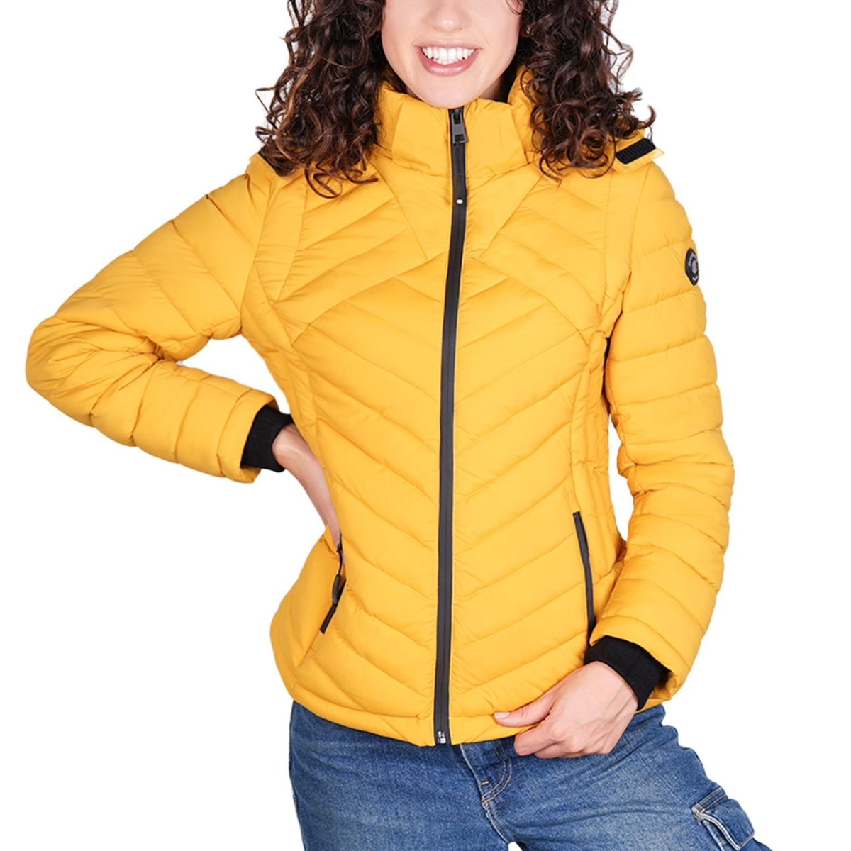 Chamarra capitonada para mujer con cuello alto y bolsillos a los costados Greenlander - Greenlander