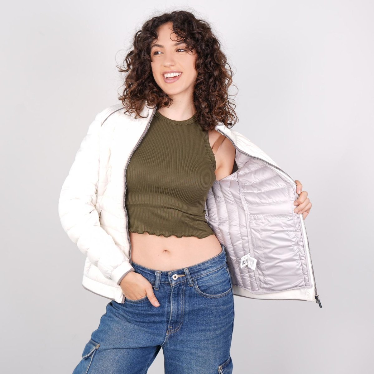 Chamarra capitonada para mujer con cuello alto y bolsillos Greenlander - Greenlander