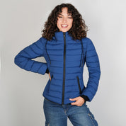 Chamarra capitonada para mujer con cuello alto y gorro desmontable Greenlander - Greenlander