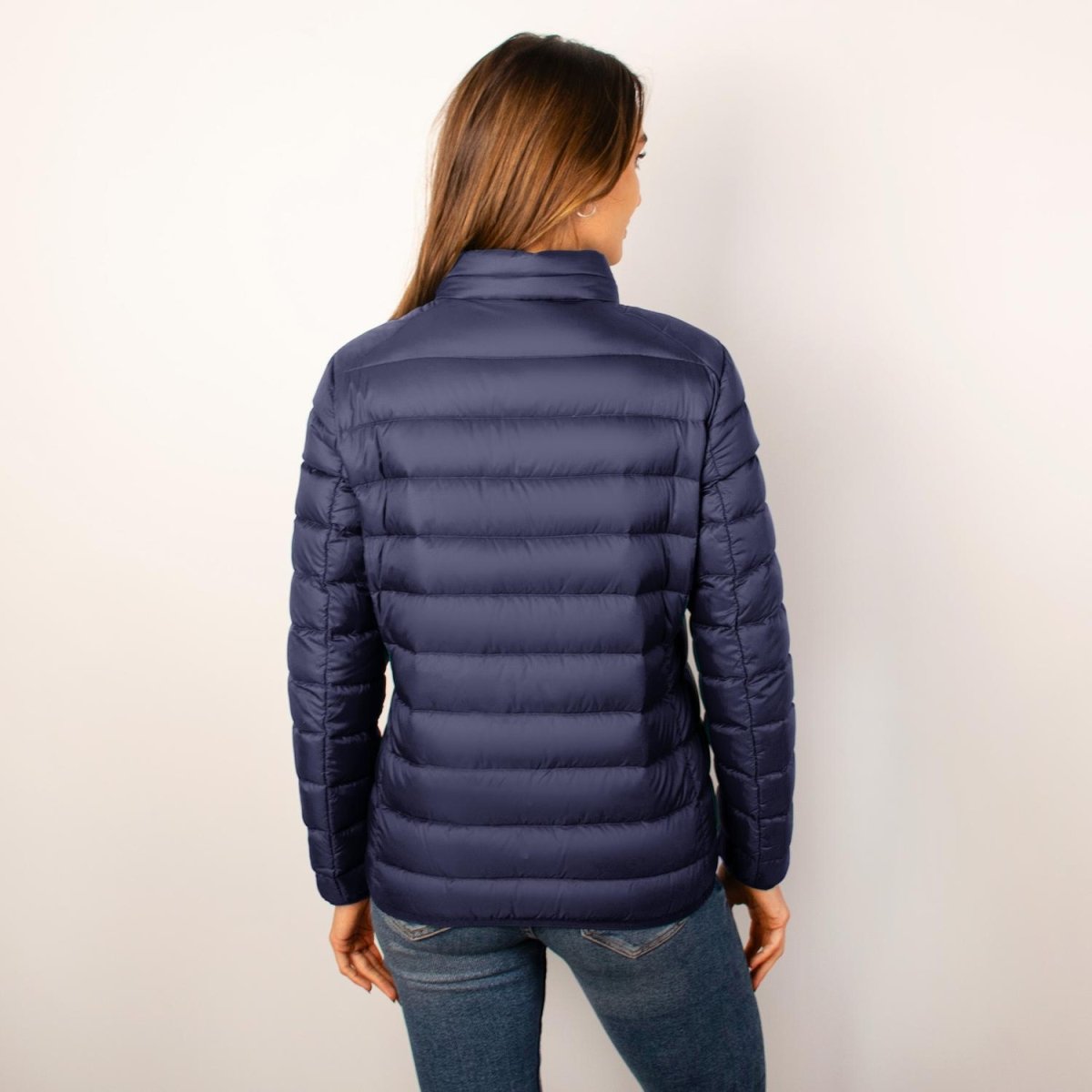 Chamarra capitonada para mujer, empacable con gorro oculto Greenlander - Greenlander