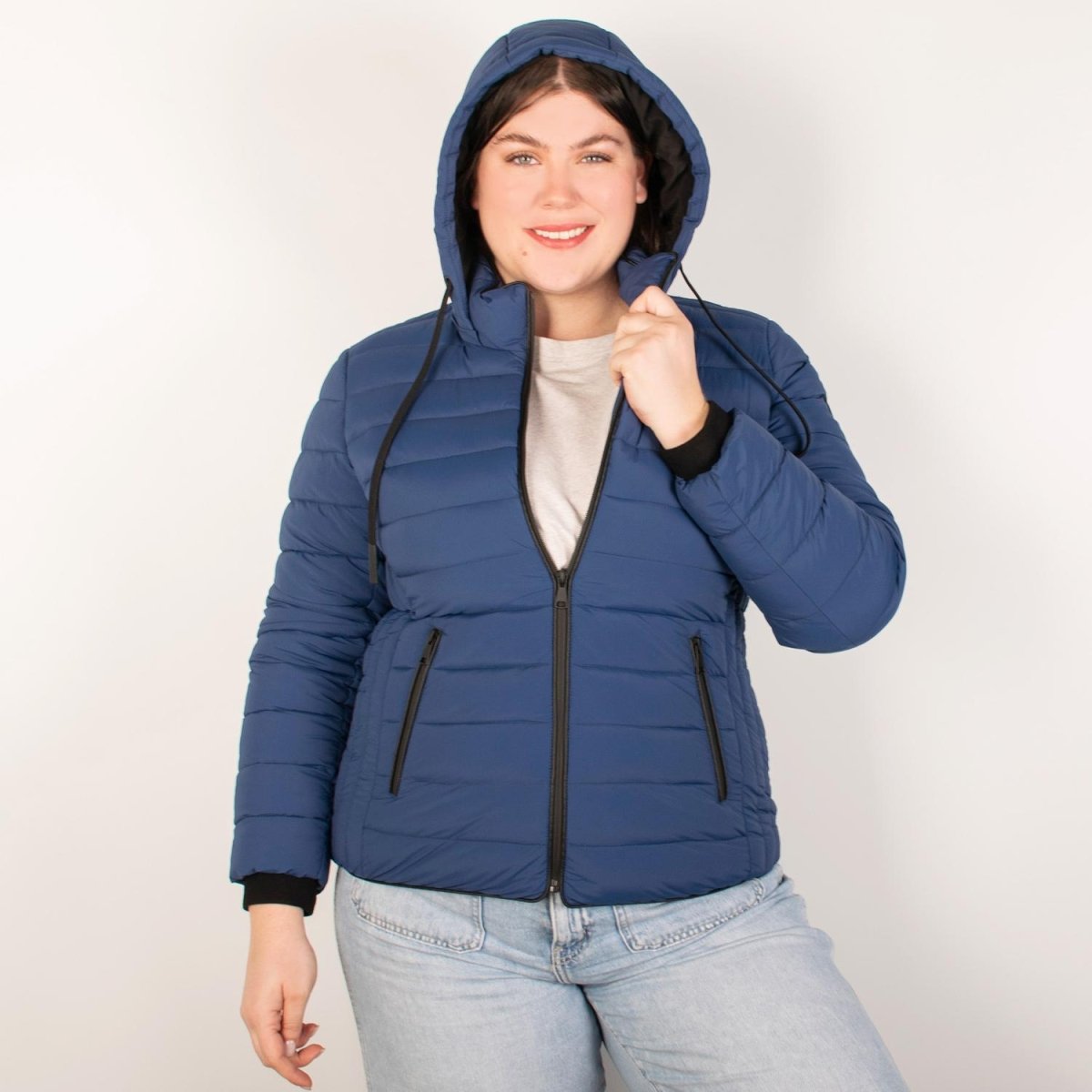 Chamarra capitonada plus size para mujer con cuello alto y gorro desmontable Greenlander - Greenlander