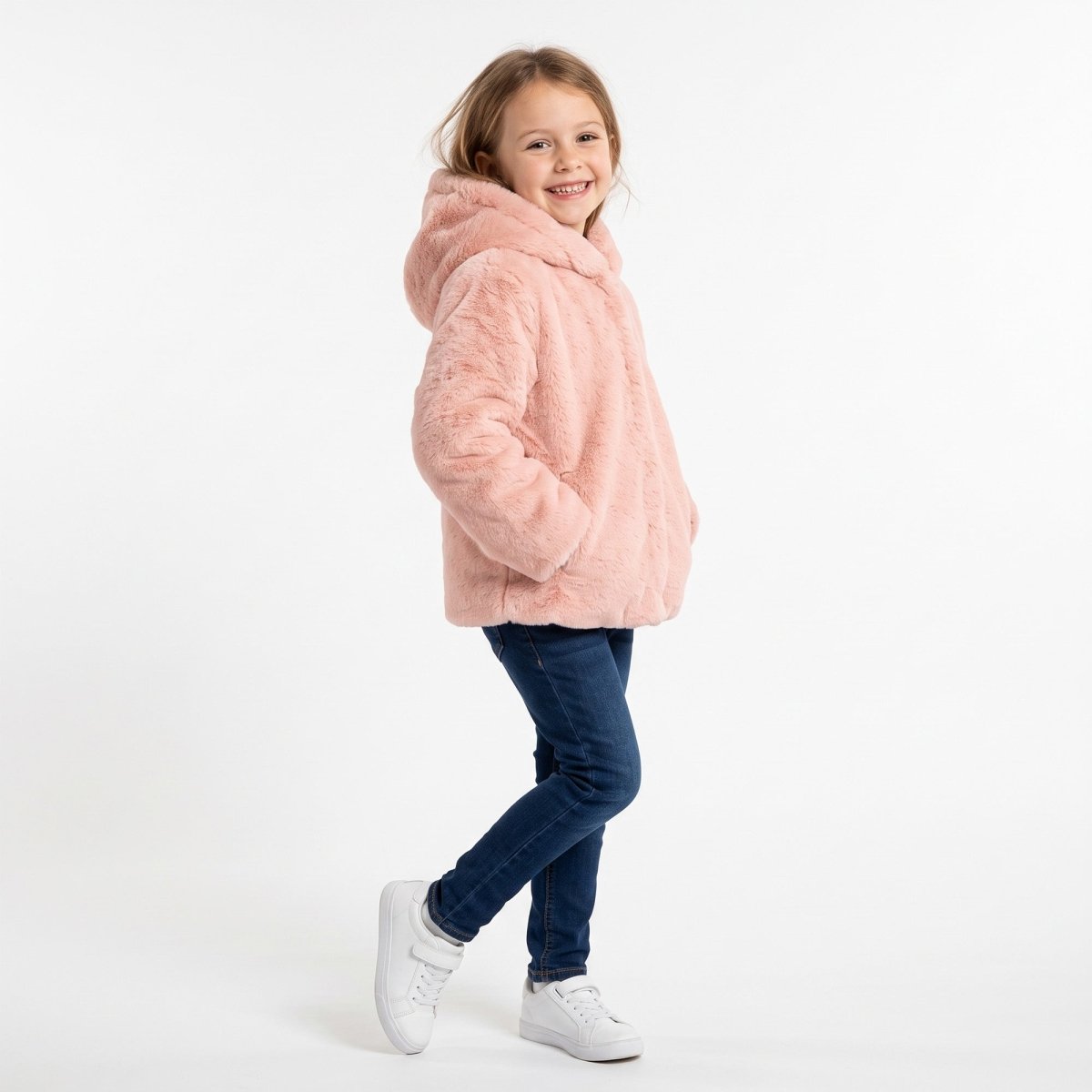 Chamarra de Fur para Niña con Capucha, Suave y Abrigadora | Greenlander - Greenlander