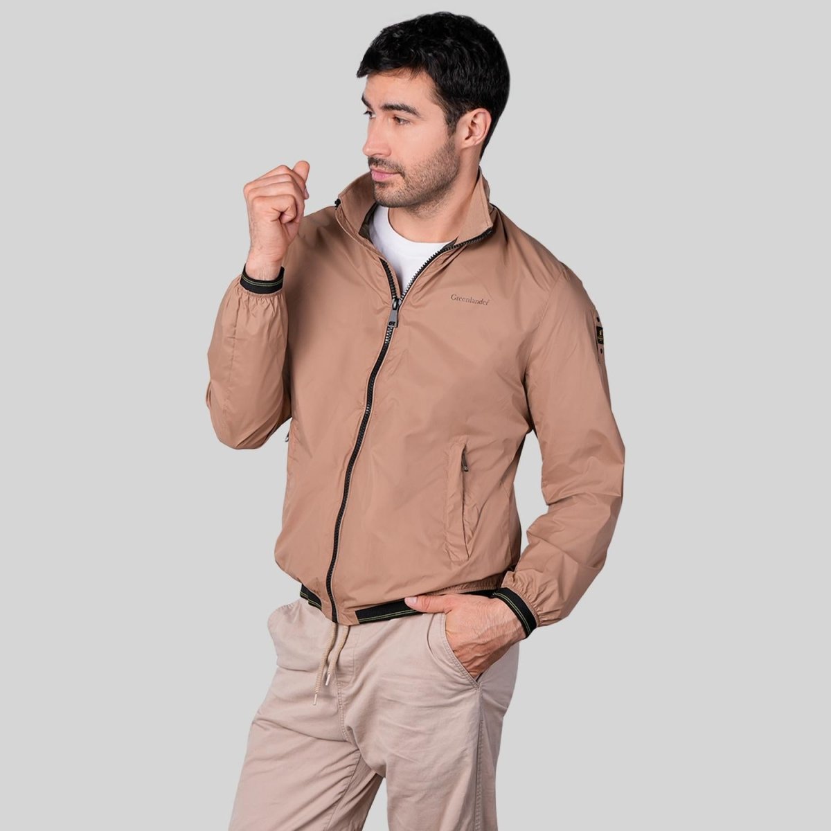 Chamarra de poliéster para hombre con bolsillos externos e internos Greenlander - Greenlander