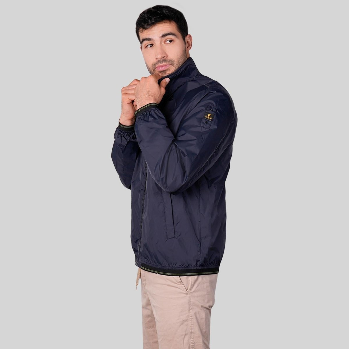 Chamarra de poliéster para hombre con bolsillos externos e internos Greenlander - Greenlander