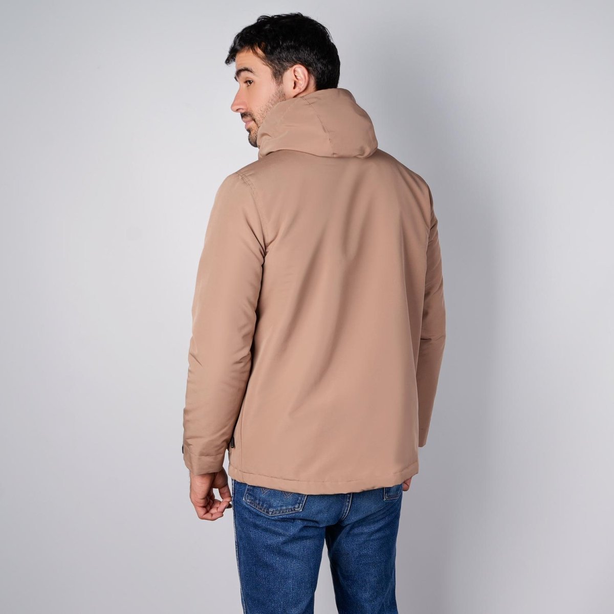 Chamarra de poliéster para hombre con capucha y múltiples bolsillos Greenlander - Greenlander