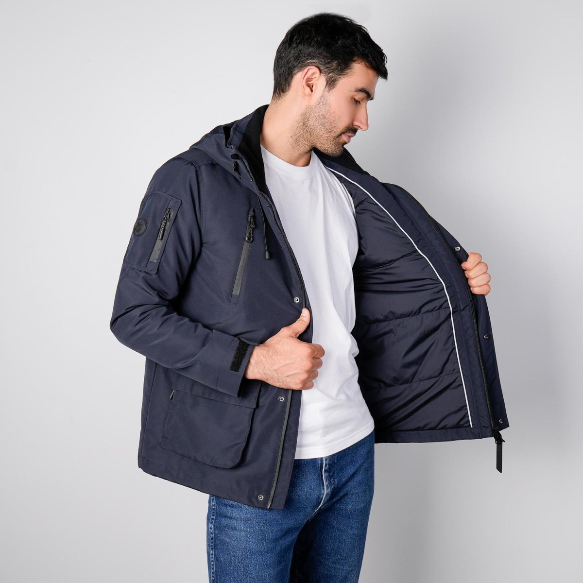 Chamarra de poliéster para hombre con capucha y múltiples bolsillos Greenlander - Greenlander