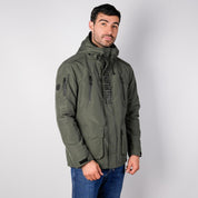 Chamarra de poliéster para hombre con capucha y múltiples bolsillos Greenlander - Greenlander