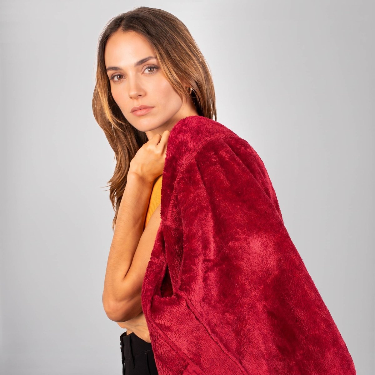 Chamarra Fleece Polar para Mujer con Gorro, Forro Afelpado y Bolsillos con Cierre | Greenlander - Greenlander