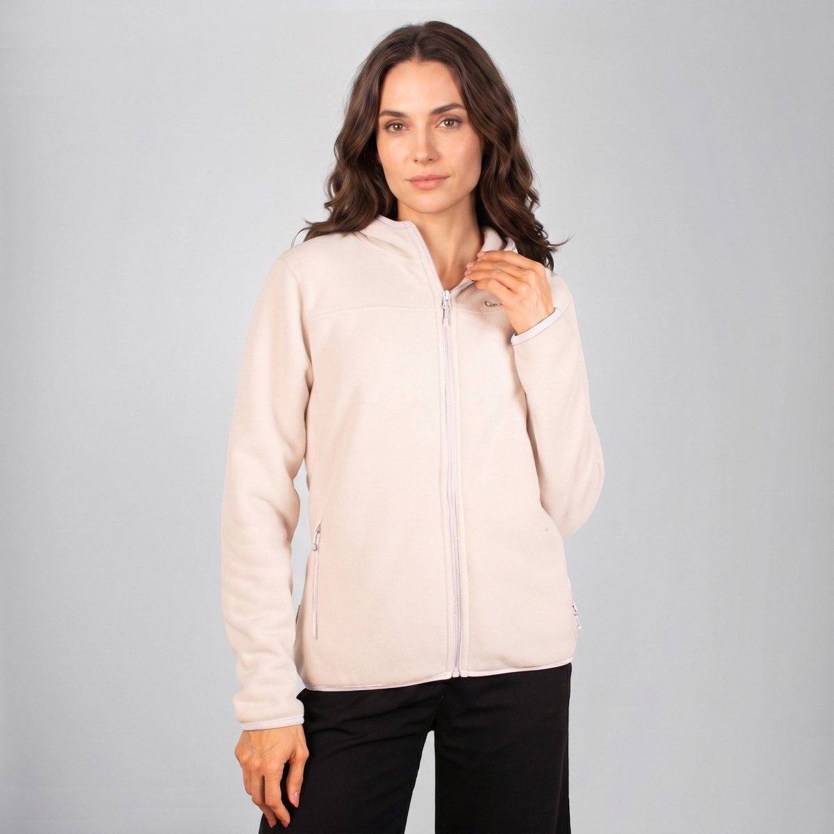 Chamarra Fleece Polar para Mujer con Gorro, Forro Afelpado y Bolsillos con Cierre | Greenlander - Greenlander