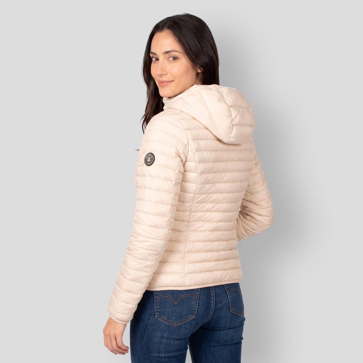 Chamarra Greenlander capitonada de pluma con gorro desmontable Mujer - Greenlander