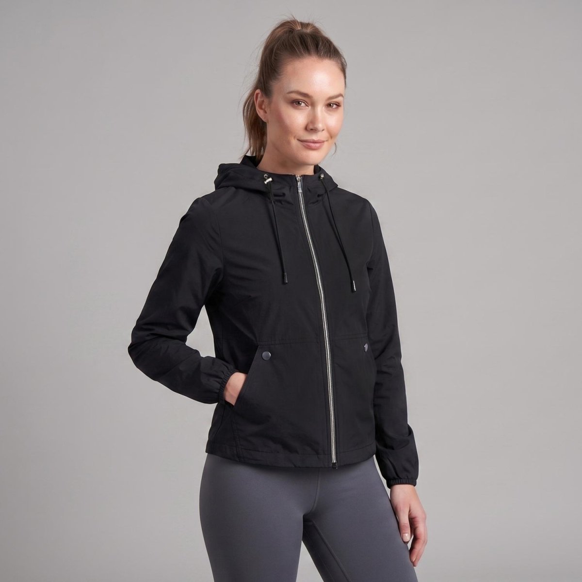 Chamarra Greenlander Rompevientos con Capucha Mujer - Greenlander