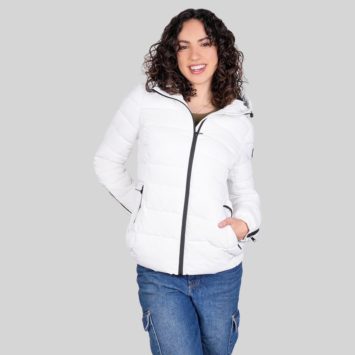 Chamarra larga capitonada para mujer con bolsillos al costadoGreenlander - Greenlander