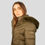 Chamarra larga capitonada para mujer con bolsos al costado Greenlander - Greenlander