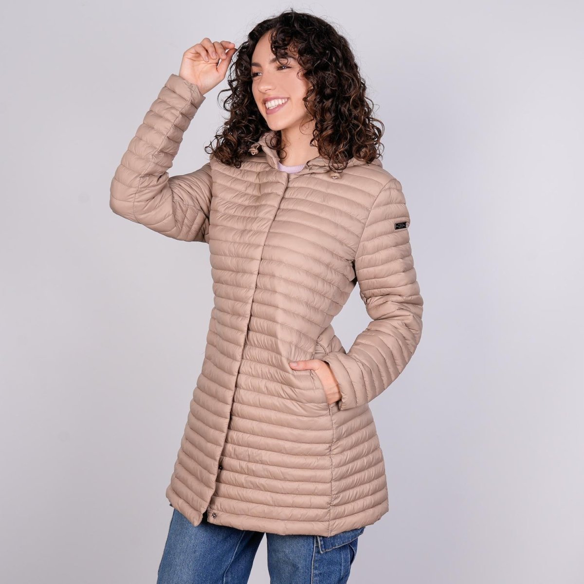 Chamarra larga capitonada para mujer con capucha desmontable Greenlander - Greenlander