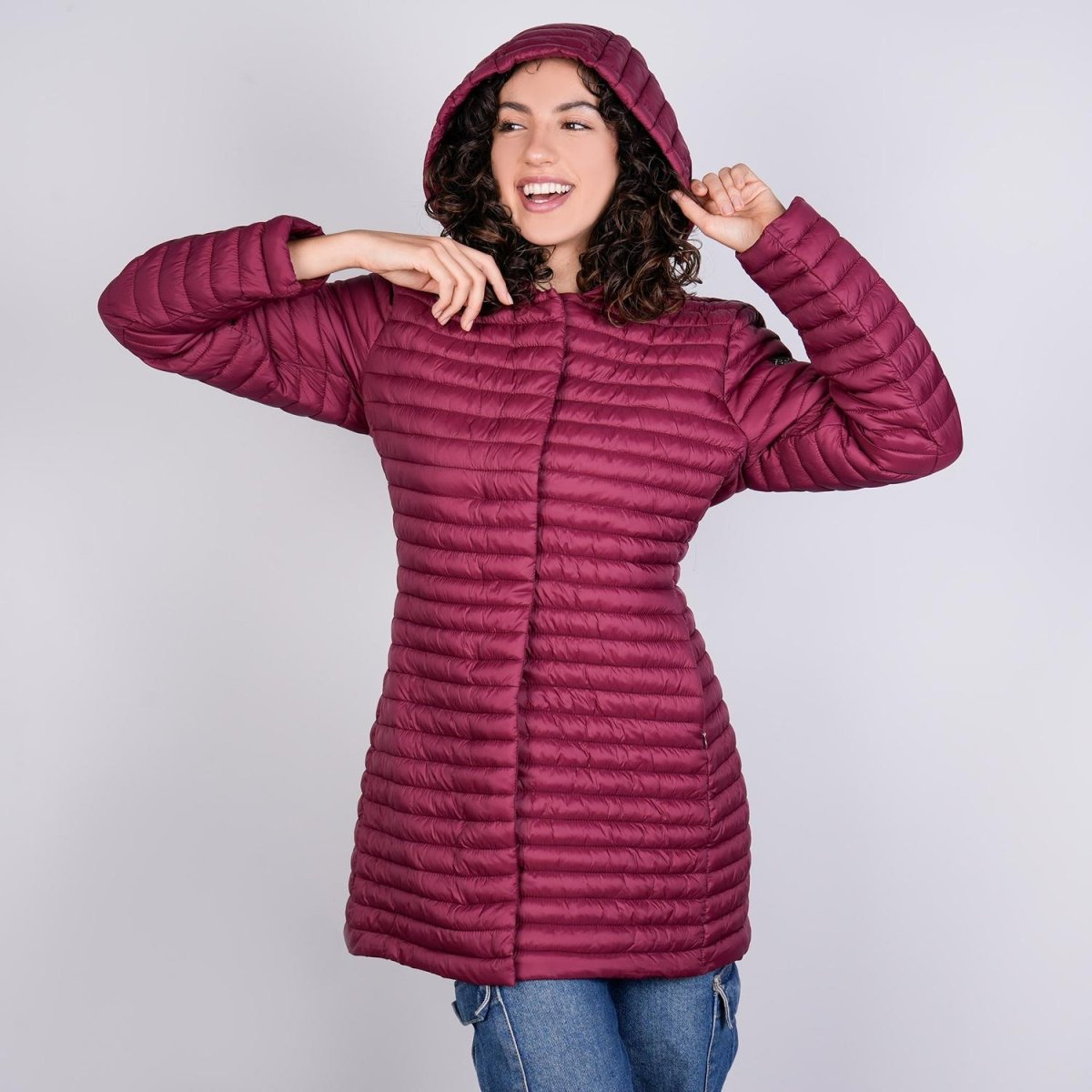 Chamarra larga capitonada para mujer con capucha desmontable Greenlander - Greenlander