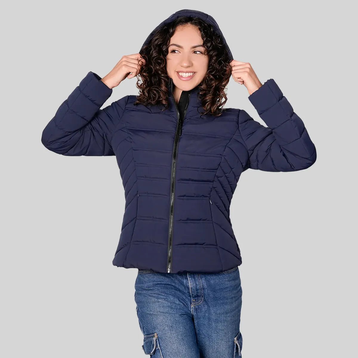 Chamarra larga capitonada para mujer con capucha desmontable Slim Fit | Greenlander - Greenlander