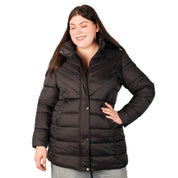 Chamarra larga capitonada plus size para mujer con bolsos al costado Greenlander - Greenlander