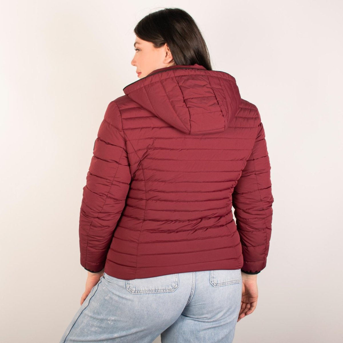 Chamarra larga capitonada plus size para mujer con capucha desmontable Greenlander - Greenlander