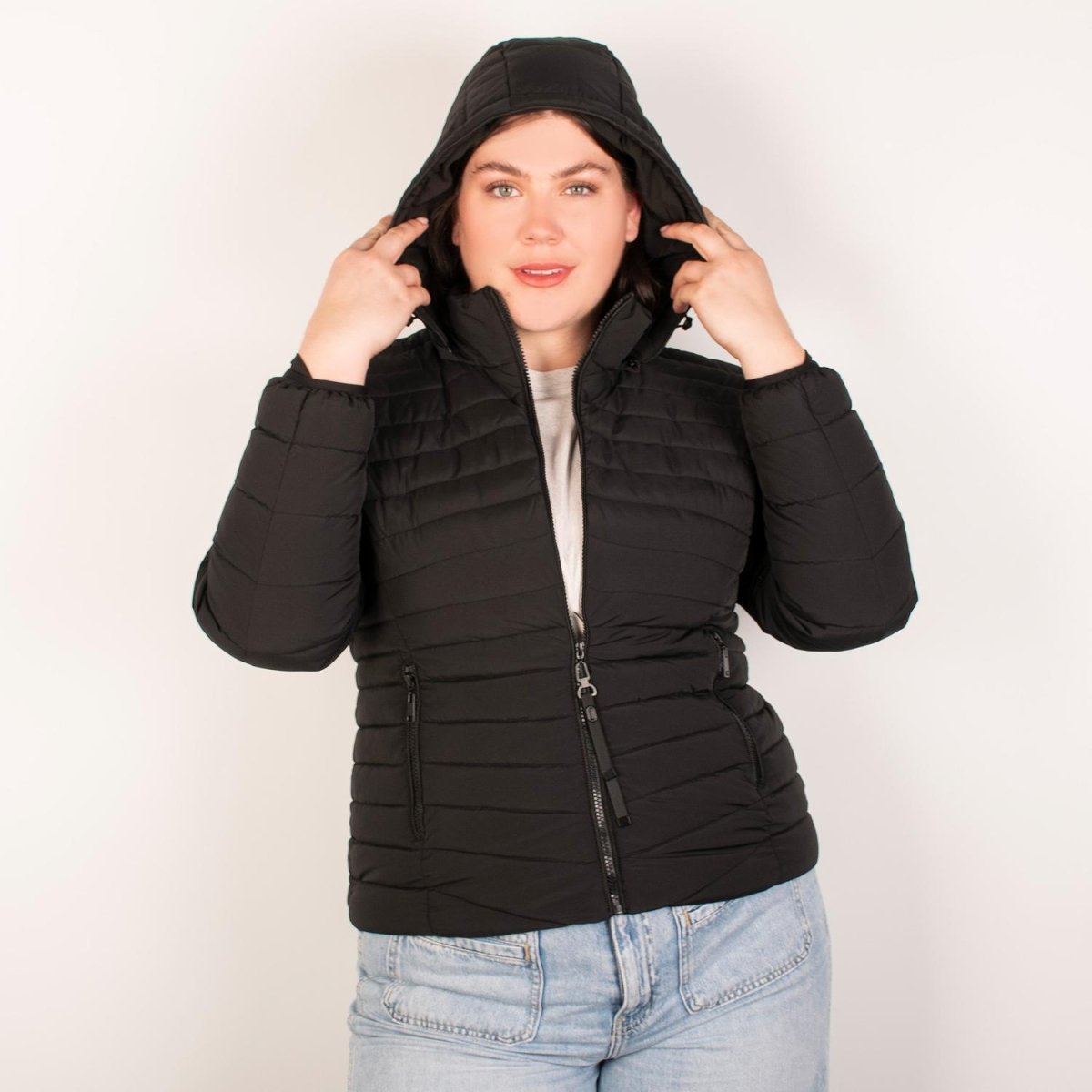 Chamarra larga capitonada plus size para mujer con capucha desmontable Greenlander - Greenlander