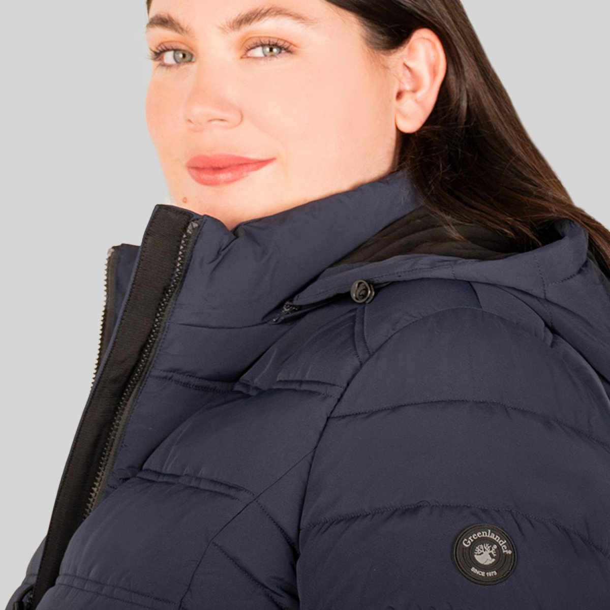 Chamarra larga capitonada plus size para mujer con capucha desmontable Greenlander - Greenlander