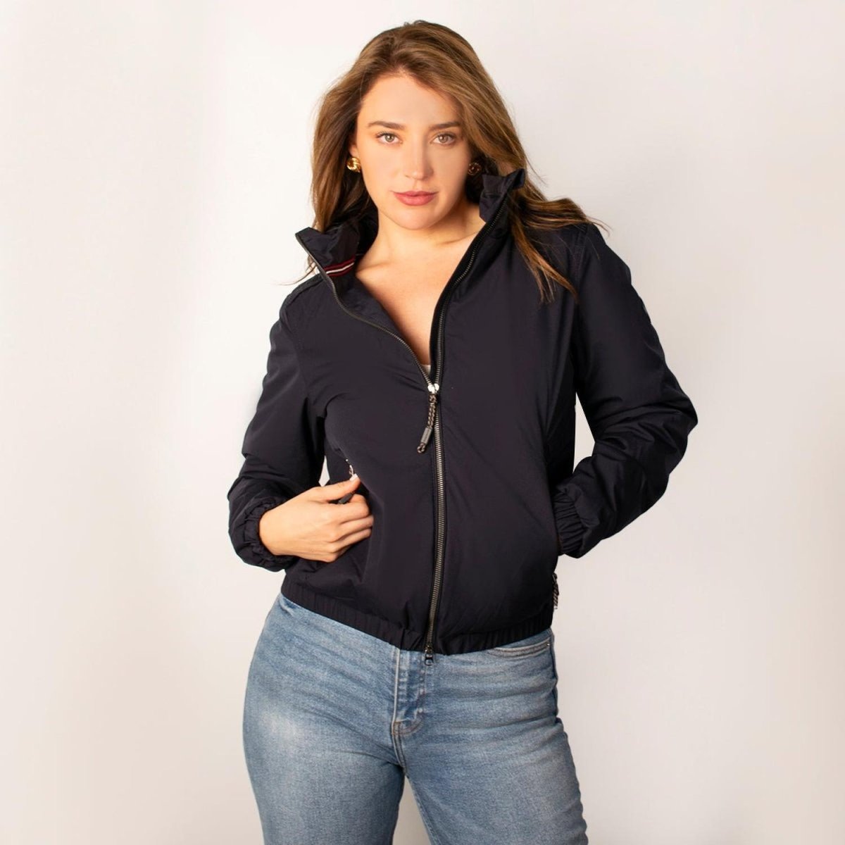 Chamarra Mujer Bomber Con Gorro Greenlander - Greenlander