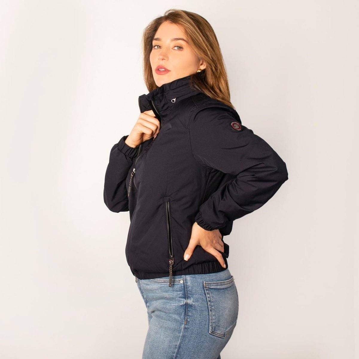 Chamarra Mujer Bomber Con Gorro Greenlander - Greenlander