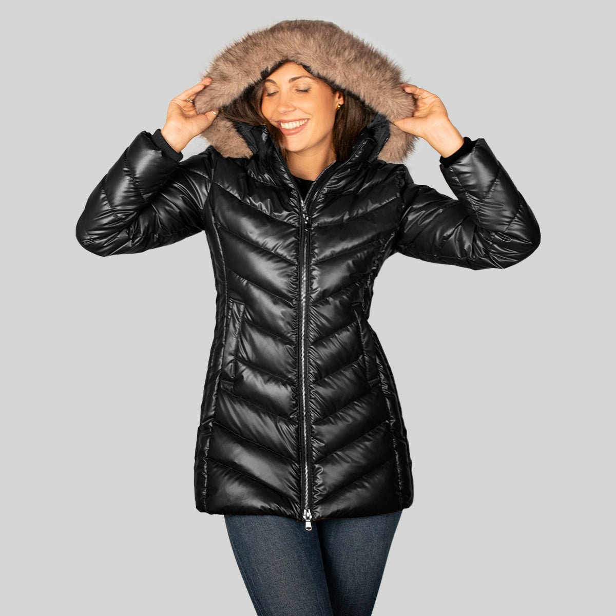 Chamarra Para Mujer Acolchonada y Gorro Desmontable - The Original Greenlander