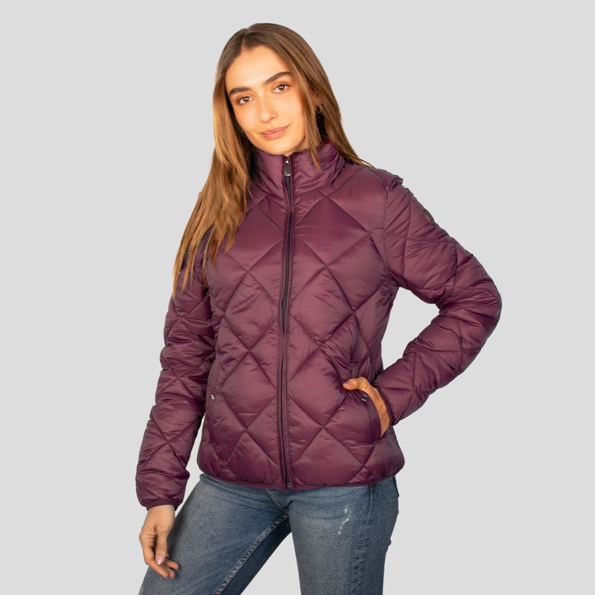 Chamarra Para Mujer Capitonada Con Diseño En Rombos - The Original Greenlander