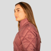 Chamarra Para Mujer Capitonada Con Diseño En Rombos - The Original Greenlander