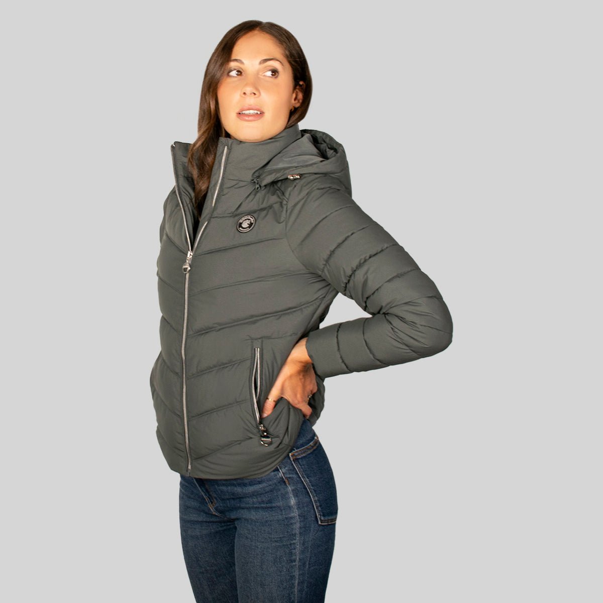 Chamarra Para Mujer Capitonada Con Gorro Desmontable - The Original Greenlander