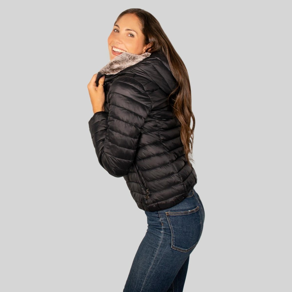 Chamarra Para Mujer Capitonada Con Gorro - Greenlander