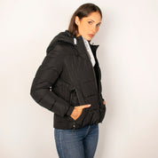 Chamarra Para Mujer Capitonada Con Gorro Greenlander - The Original Greenlander