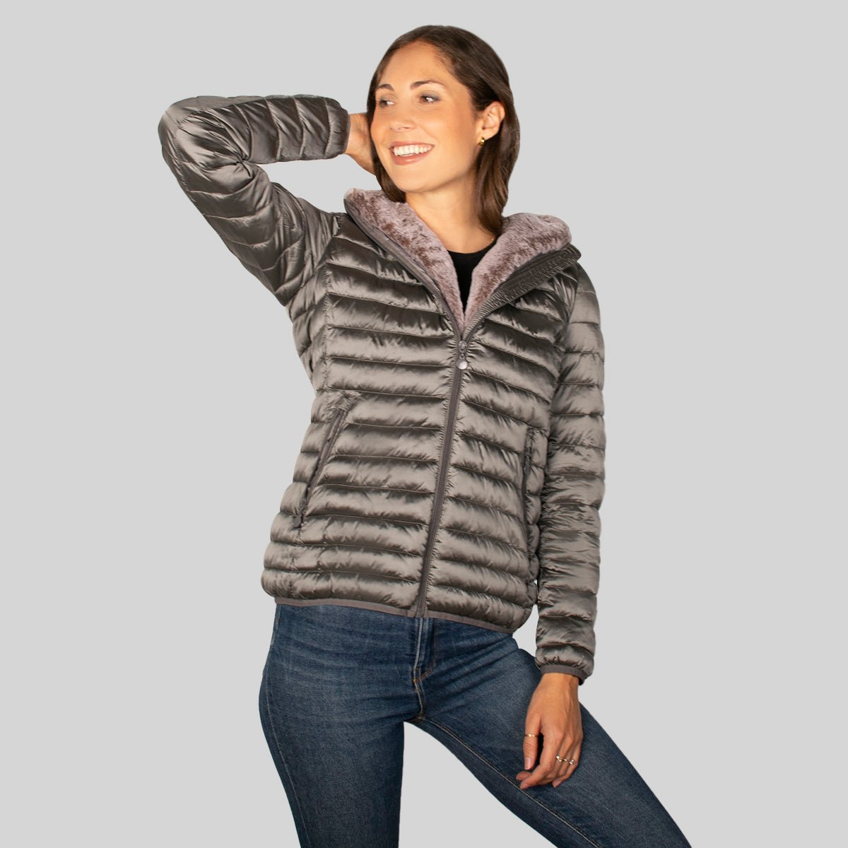 Chamarra Para Mujer Capitonada Con Gorro - The Original Greenlander