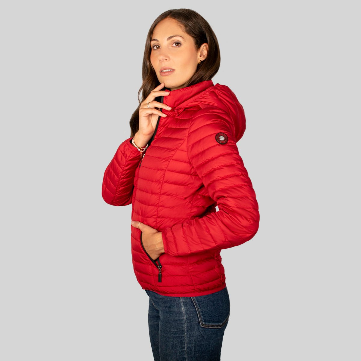 Chamarra Para Mujer Capitonada Con Gorro - The Original Greenlander