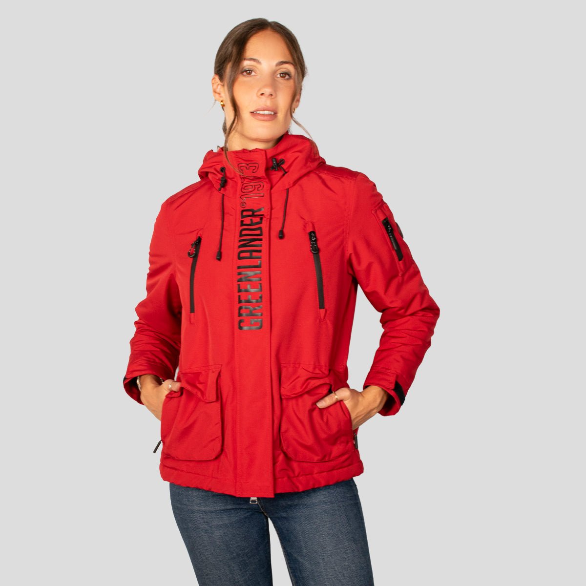 Chamarra Para Mujer Chubasquera Rompevientos Con Gorro Fijo y Cierres Waterproof - The Original Greenlander